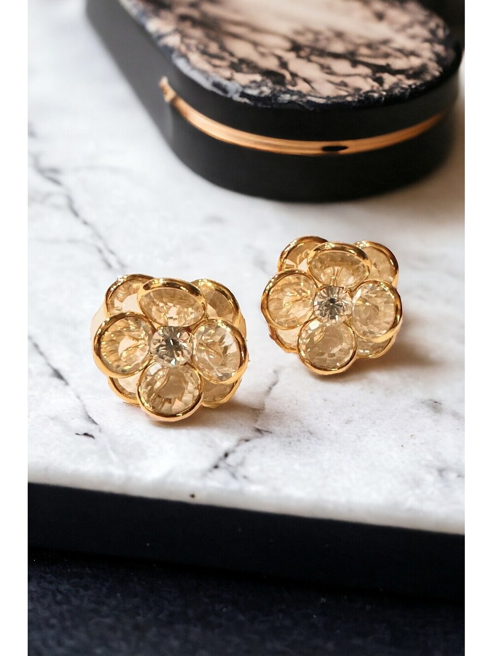 Swarovski Crystal Flower Clip Earrings NWT Clear Glass Window Petals